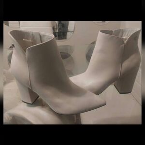 Elegant White Ankle Boots